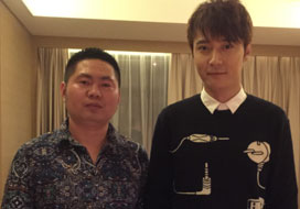 广州三牛娱乐与明星合影
